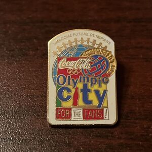 Coca-Cola‎ Coke Olympic City Atlanta Olympics 1996 For The Fans Lapel Pin